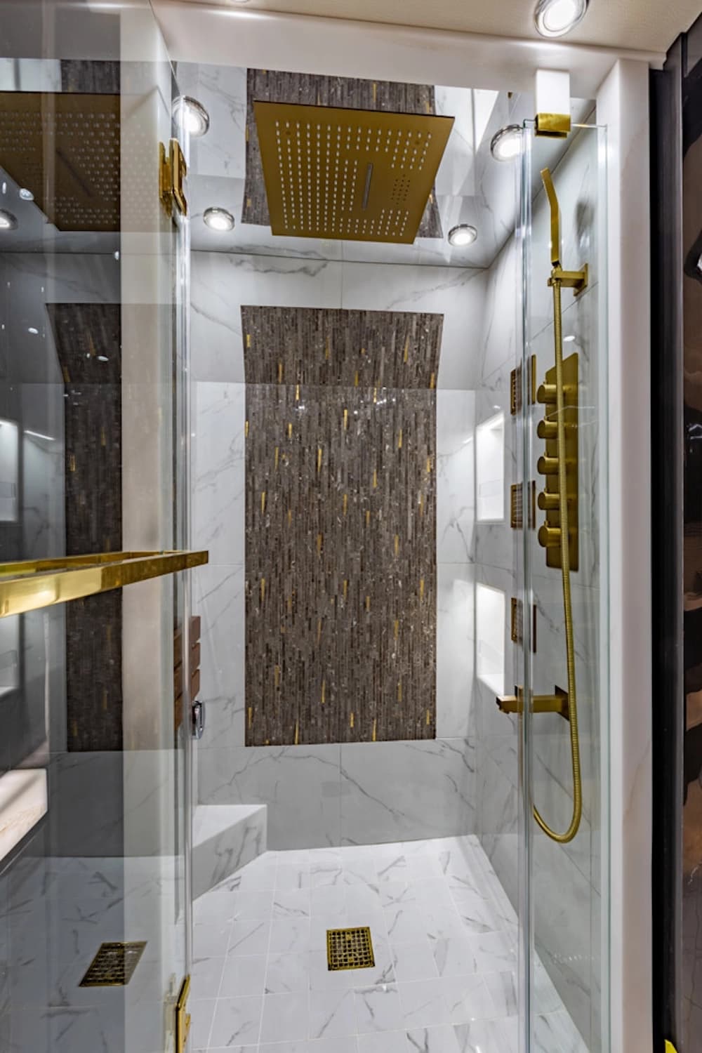 2025 Prevost Millennium H3-45 Motorcoach - Image 11