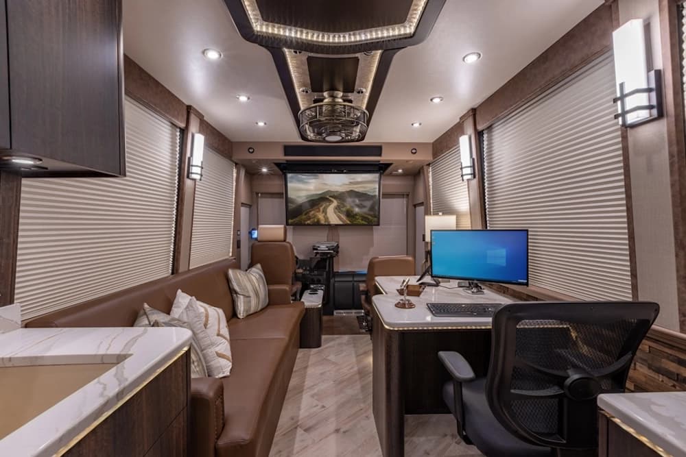 2020 Prevost Millenium X3 Motorcoach - Image 9