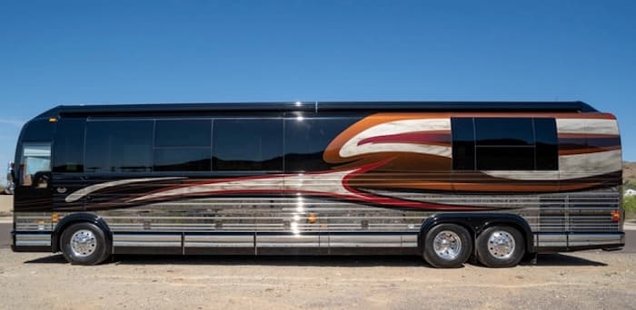 2007 Prevost Marathon XLII Motorcoach - Image 6
