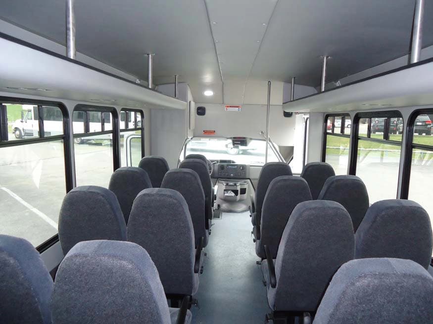 2024 Ford E450 Starcraft Allstar Shuttle Bus - Image 3