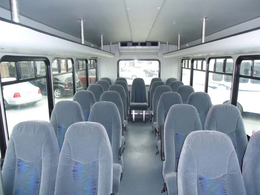2024 Ford E450 Starcraft Allstar Shuttle Bus - Image 4