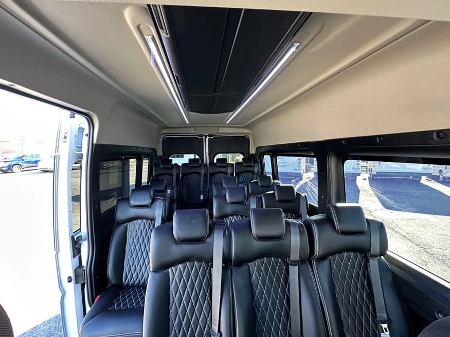 2023 RAM Promaster Passenger Van - Image 4