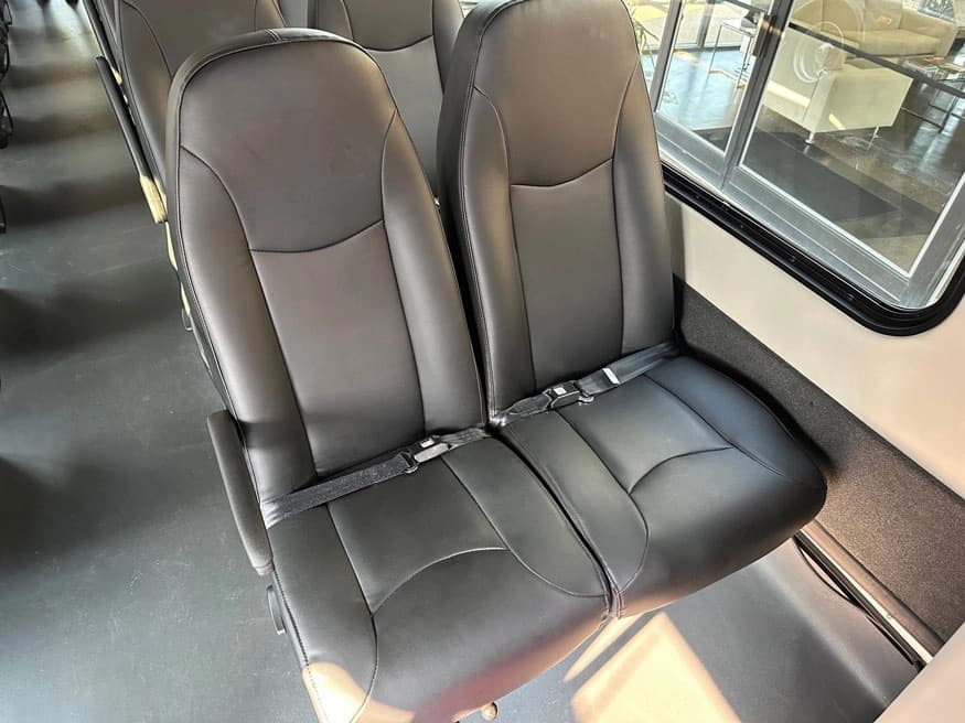 2026 Freightliner Glaval Legacy Coach Bus - Image 5