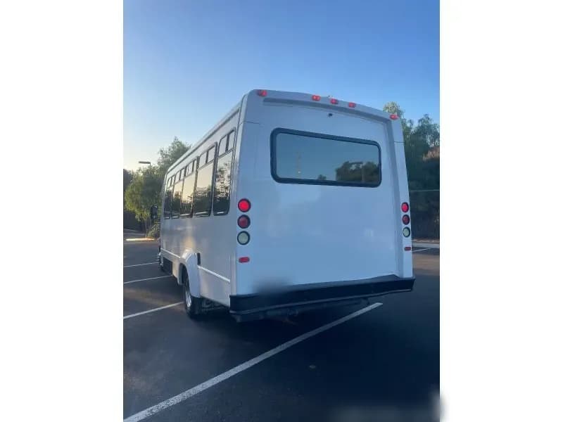 2012 Ford E-450 Limo Bus - Image 2
