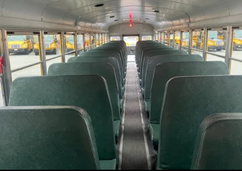 2019 Thomas Saf-T-Liner EFX 77 Passenger - 4069 - Image 3