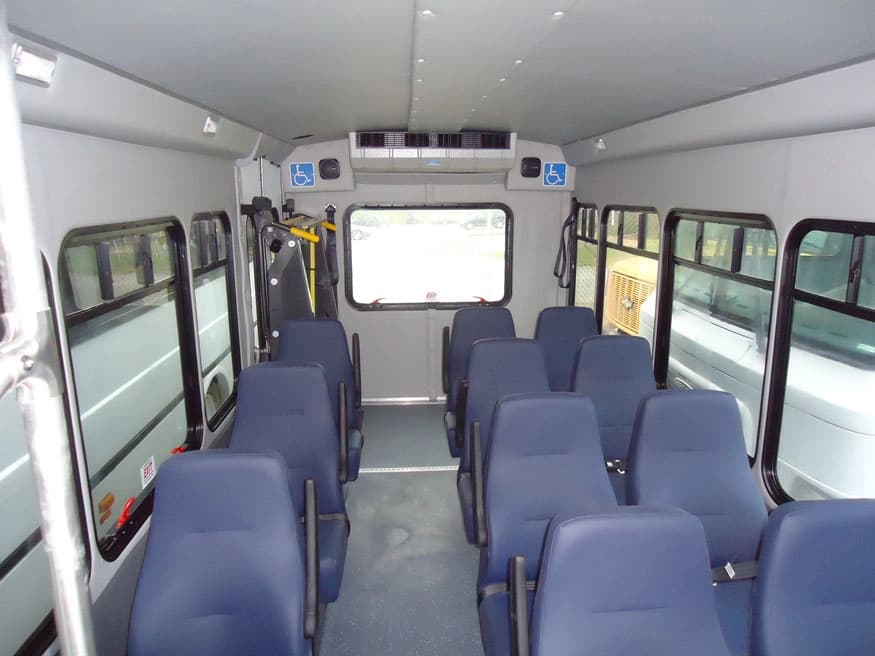 2016 Ford Transit Starlite Shuttle Bus - Image 4