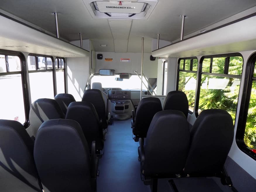 2025 Ford E450 Starcraft Allstar Shuttle Bus - Image 3