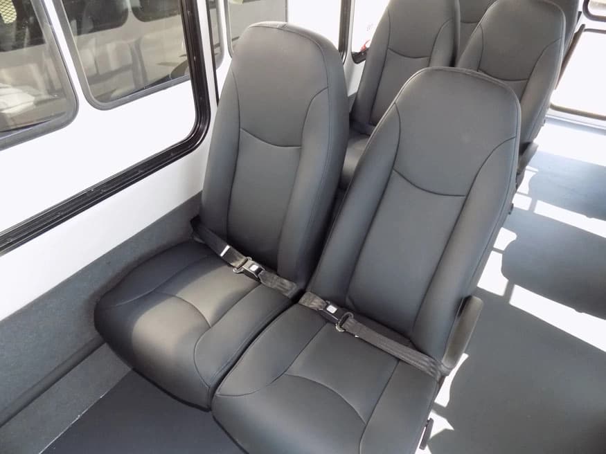 2025 Ford E450 Starcraft Allstar Shuttle Bus - Image 5