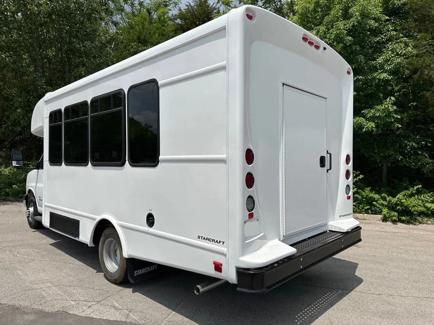 2024 Chevrolet 4500 Starcraft AllStar Shuttle Bus - Image 2