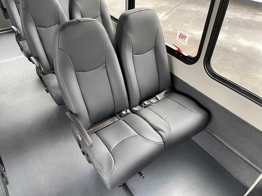 2026 Ford E350 Starcraft Allstar Shuttle Bus - Image 5