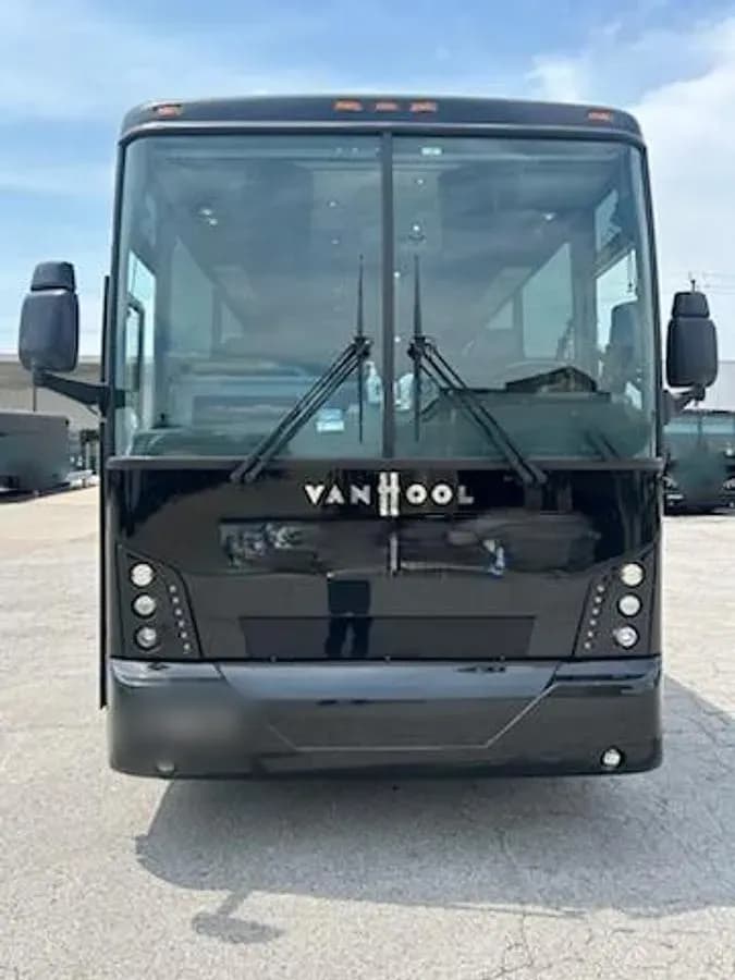 2018 Van Hool CX45 Coach - Image 1