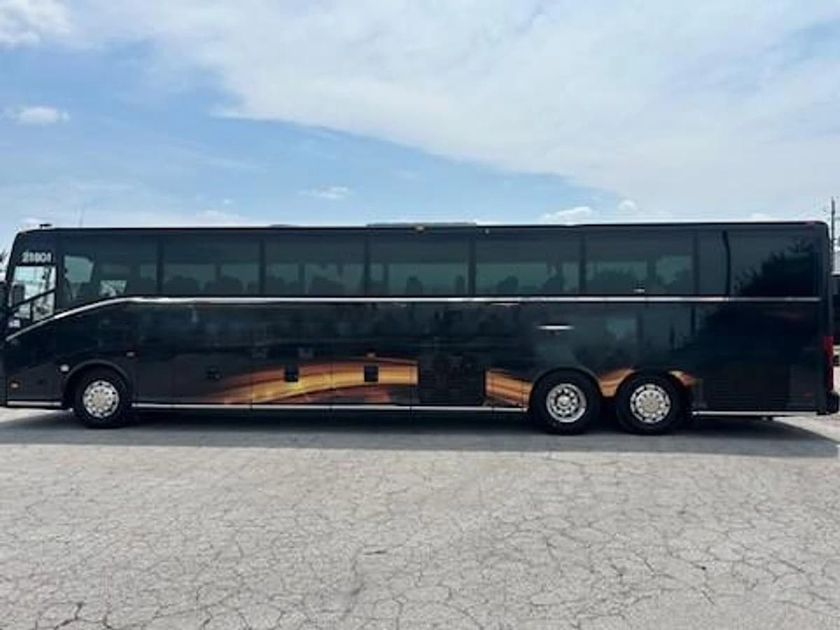 2018 Van Hool CX45 Coach - Image 3