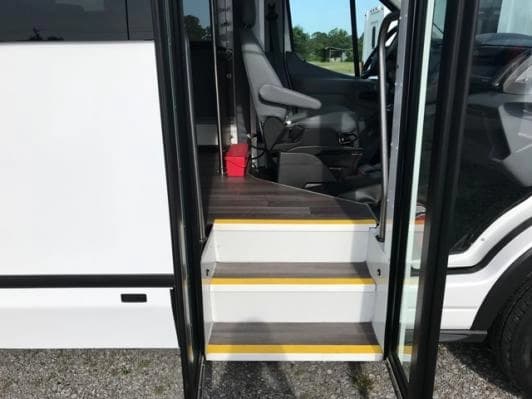 2018 Ford Collins Cutaway Shuttle Bus - Image 5