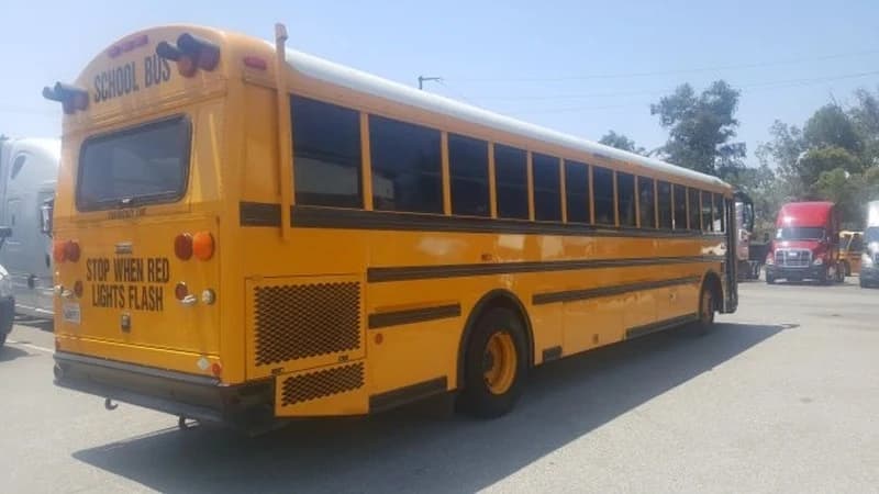 2007 Thomas Built HDX-C School Bus - Image 4