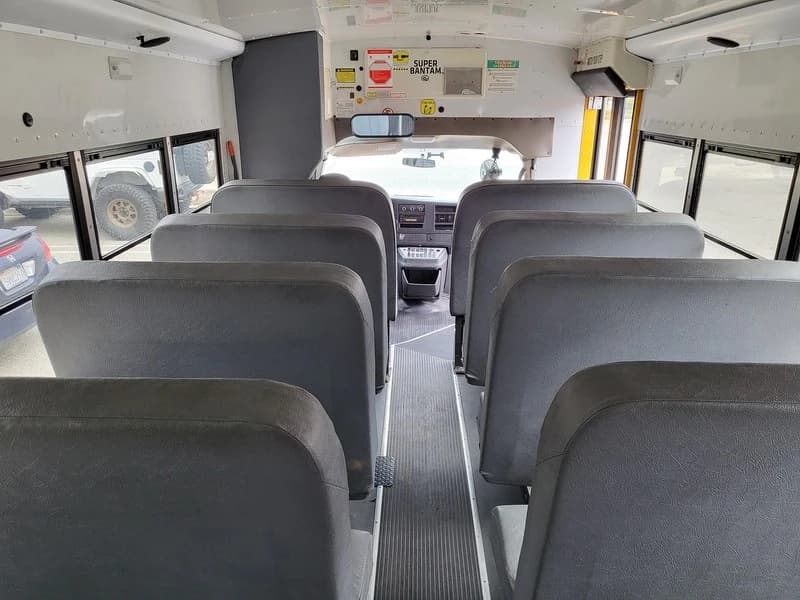 2010 Chevrolet Bantam Mini School Bus - Image 7