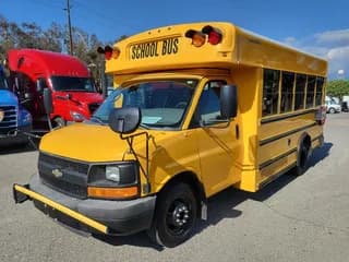 2010 Chevrolet Bantam bus