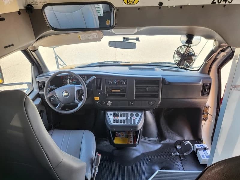 2010 Chevrolet Bantam Mini School Bus - Image 3