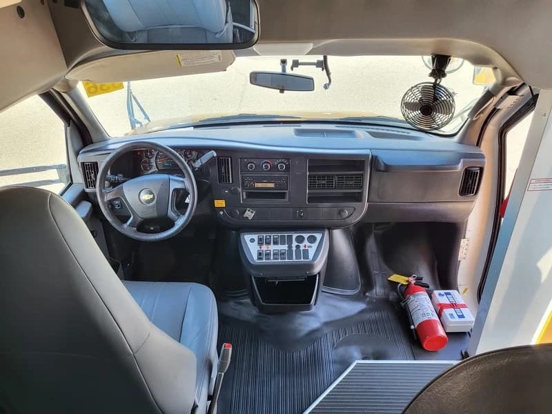 2010 Chevrolet Bantam Mini School Bus - Image 4