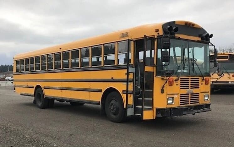 2001 Thomas Built Flat Nose School Bus - Image 1