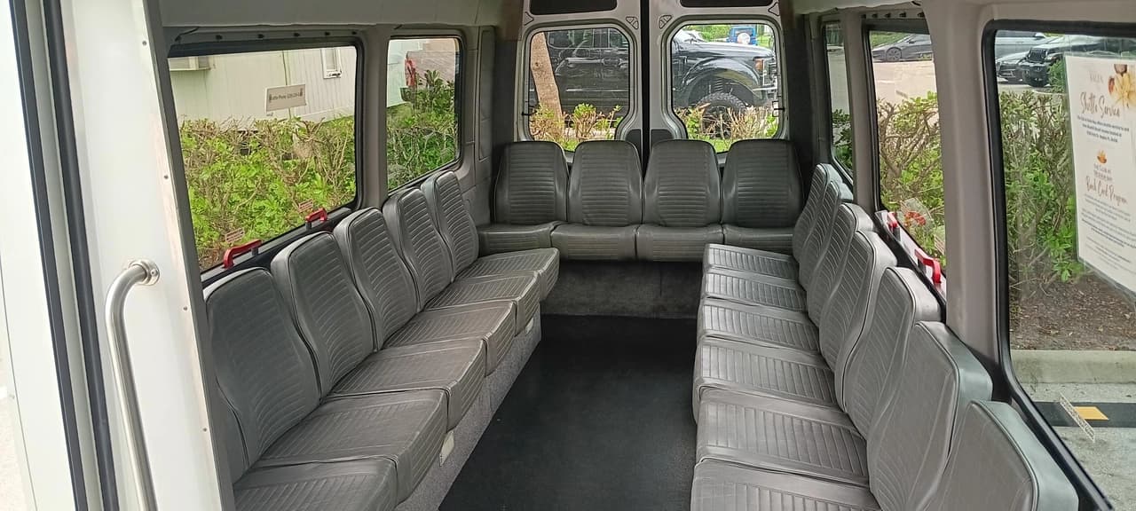 2013 Mercedes Benz Sprinter 3500 Passenger Van - Image 4