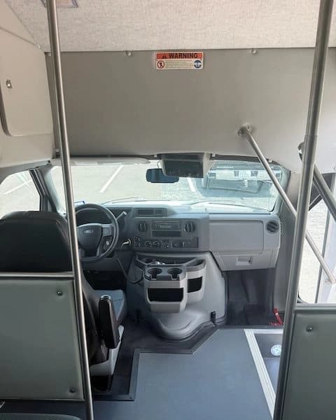2021 Ford Starcraft Allstar Shuttle Bus - Image 5