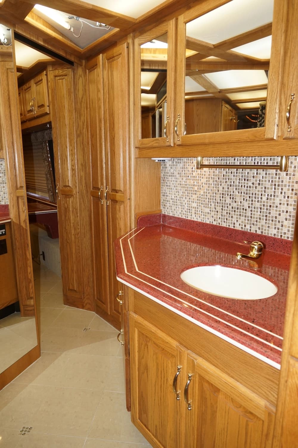 1998 Prevost Angola H3-45 Motorcoach Conversion - Image 36