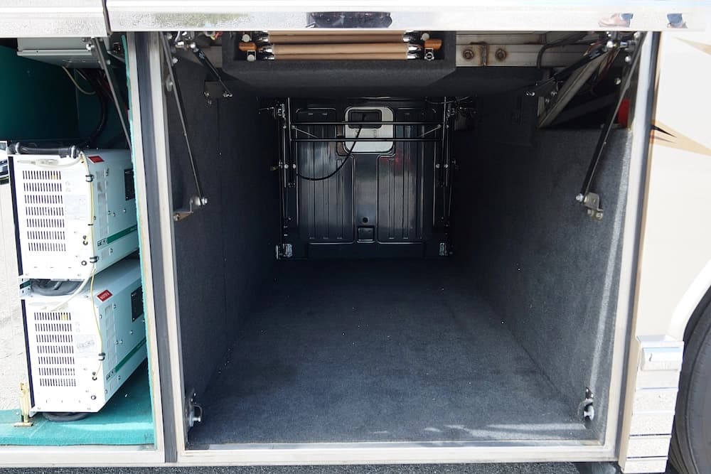 1998 Prevost Angola H3-45 Motorcoach Conversion - Image 45