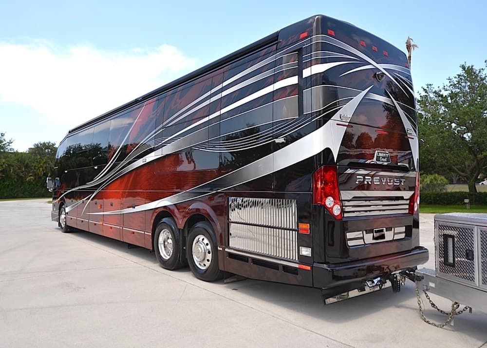 2015 Prevost Liberty Elegant Lady H3-45 Motorcoach - Image 16