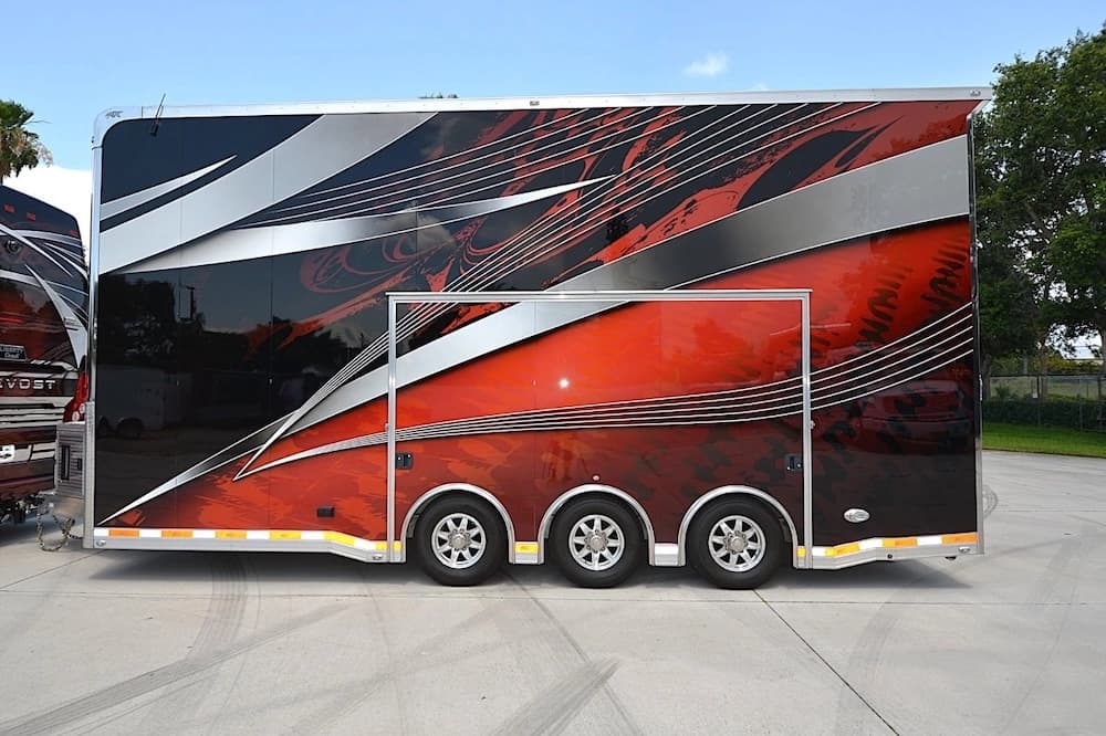 2015 Prevost Liberty Elegant Lady H3-45 Motorcoach - Image 17