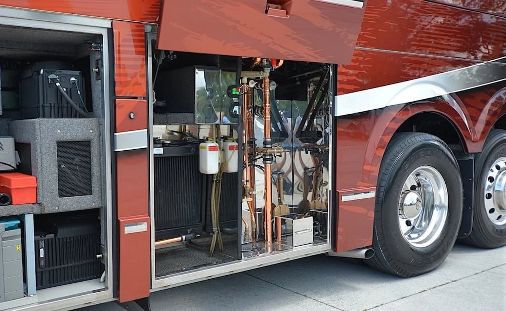 2015 Prevost Liberty Elegant Lady H3-45 Motorcoach - Image 19