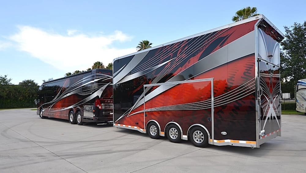 2015 Prevost Liberty Elegant Lady H3-45 Motorcoach - Image 20