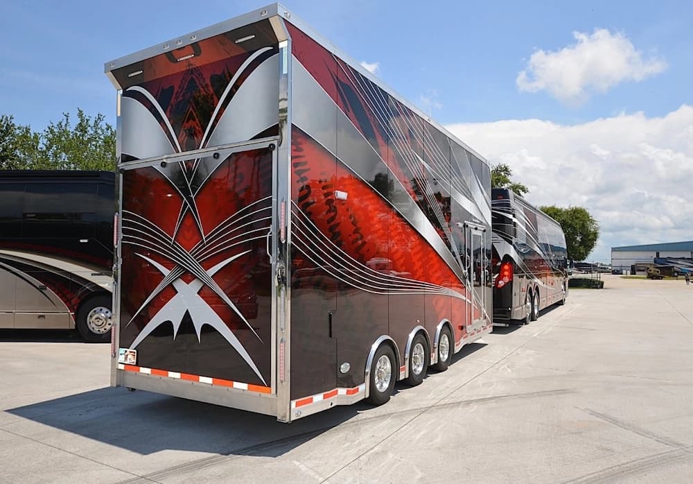 2015 Prevost Liberty Elegant Lady H3-45 Motorcoach - Image 8