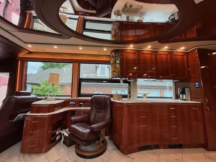 2021 Prevost Marathon X3 Motorcoach - Image 16