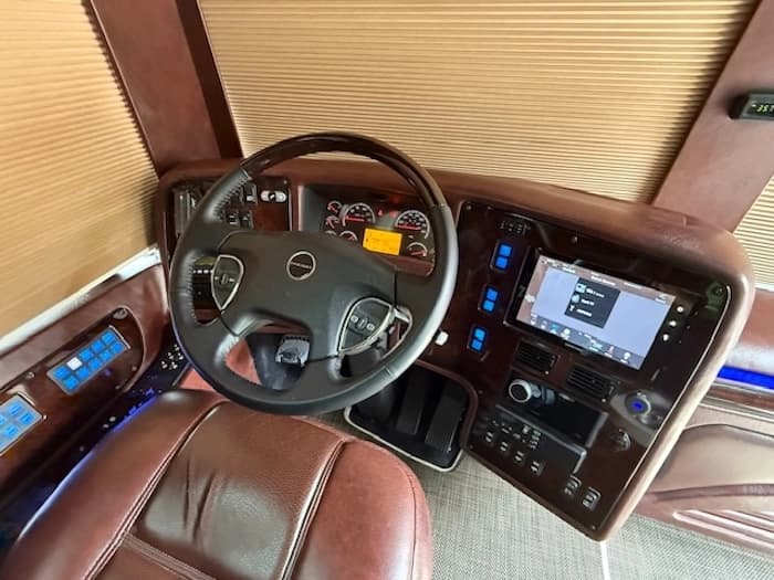 2021 Prevost Marathon X3 Motorcoach - Image 9
