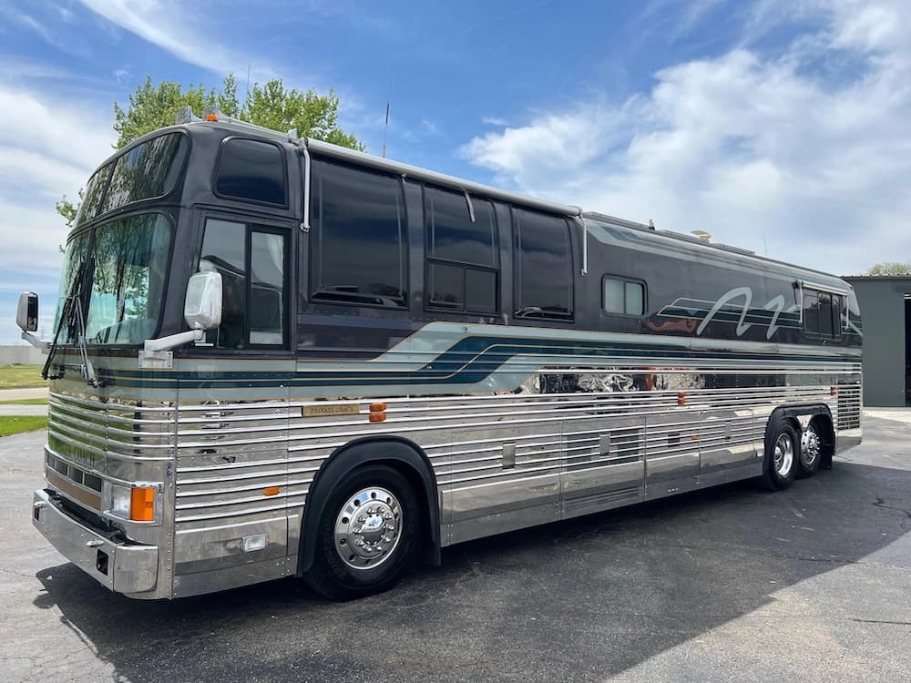 1992 Prevost Beaver XL 40 Motorcoach - Image 10