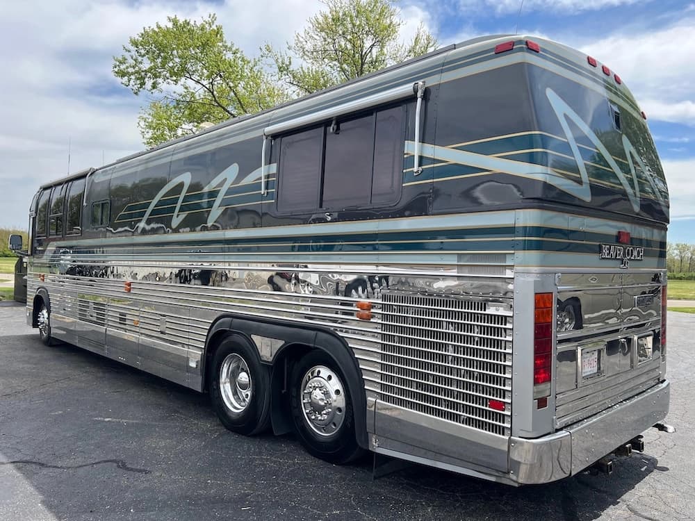 1992 Prevost Beaver XL 40 Motorcoach - Image 11