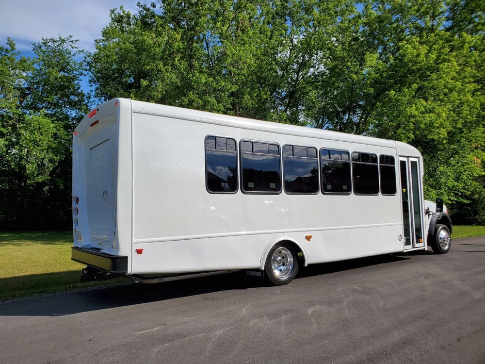 2022 StarTrans Senator II HD Shuttle Bus - Image 6