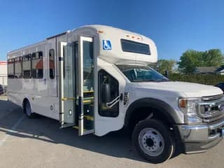 2022 StarTrans Senator II HD bus