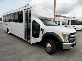2022 Ford F550 bus