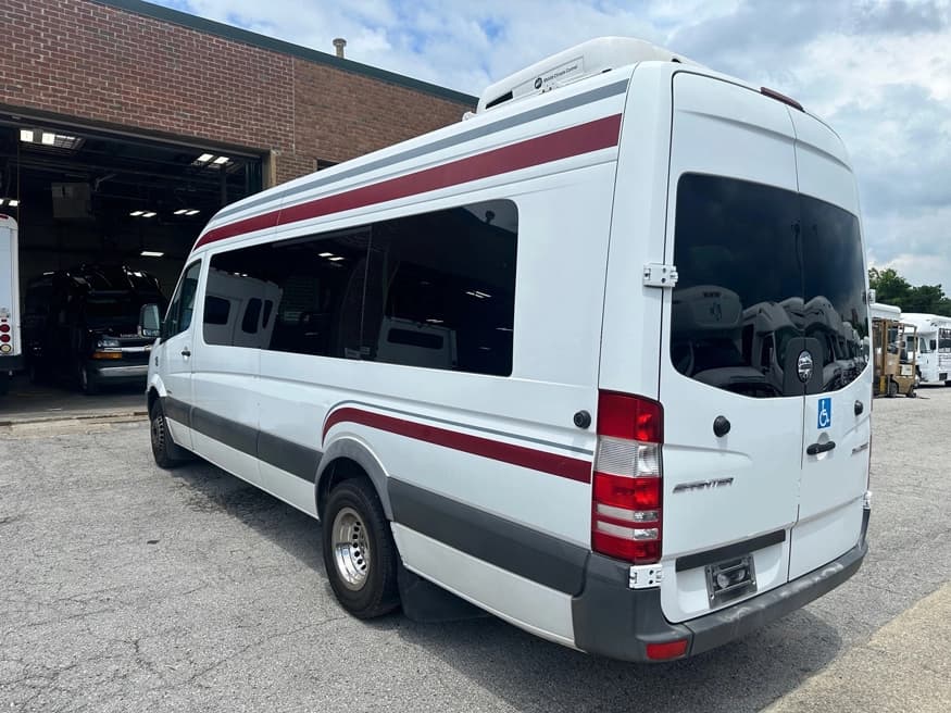 2015 Freightliner Sprinter 3500 Passenger Van - Image 2