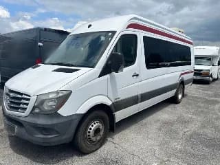 2014 Freightliner Sprinter 3500 bus
