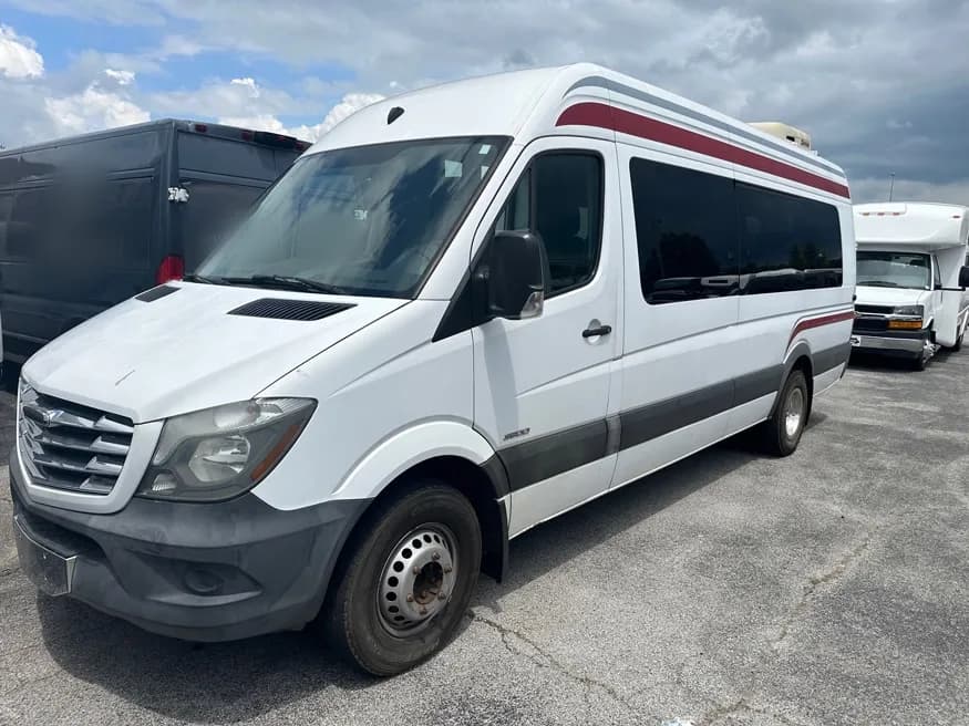 2014 Freightliner Sprinter 3500 Passenger Van - Image 1