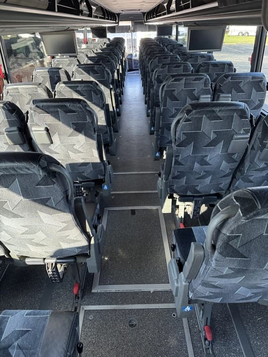 2018 Van Hool CX45 Coach - Image 3