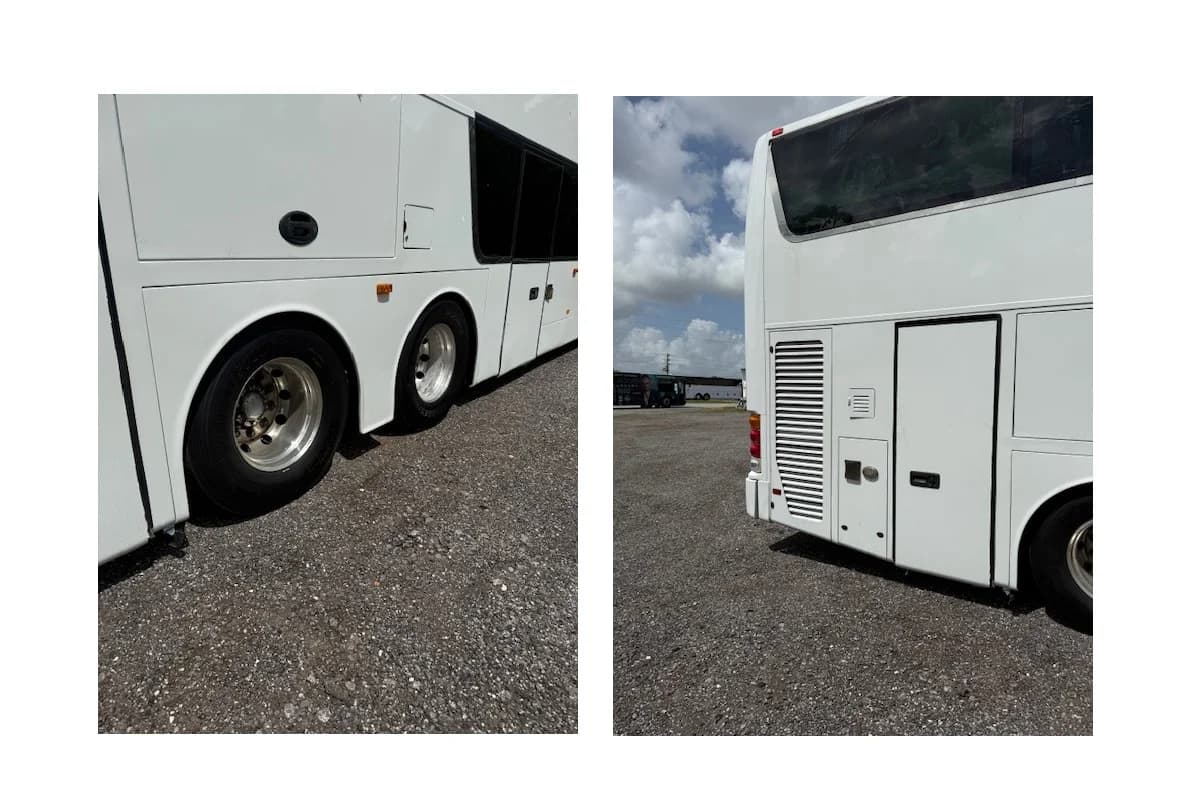2014 VanHool TD925 Double Decker - Image 9