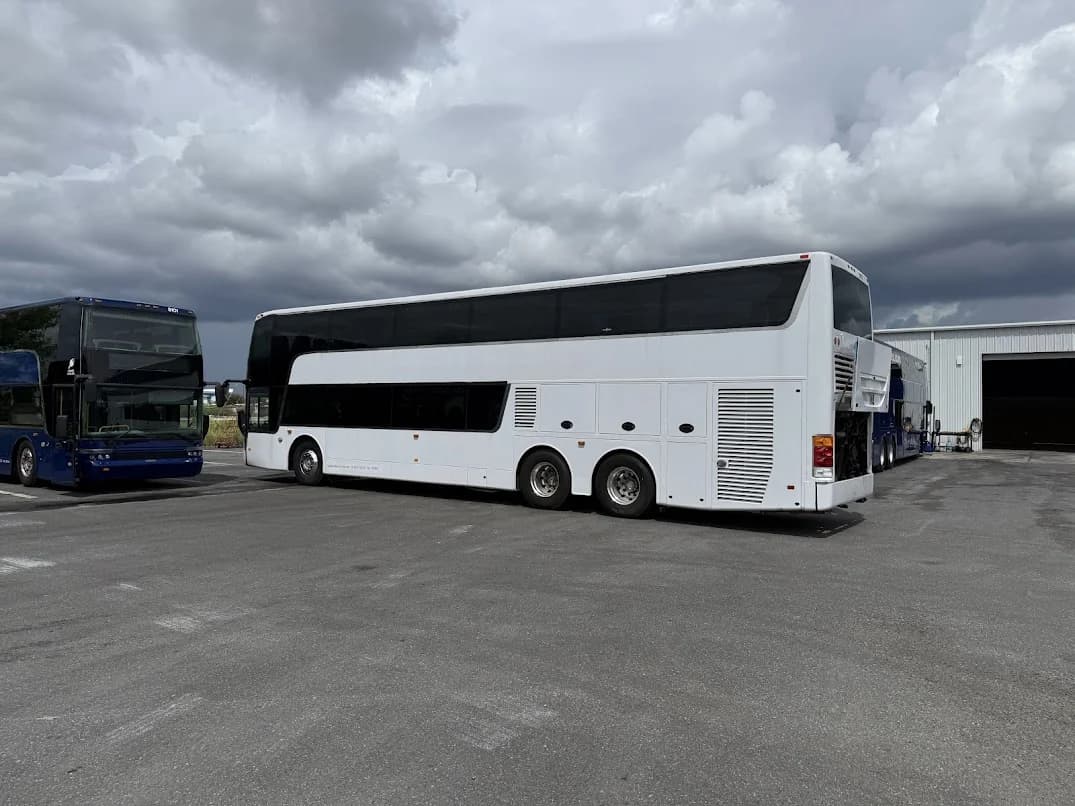 2014 VanHool TD925 Double Decker - Image 15