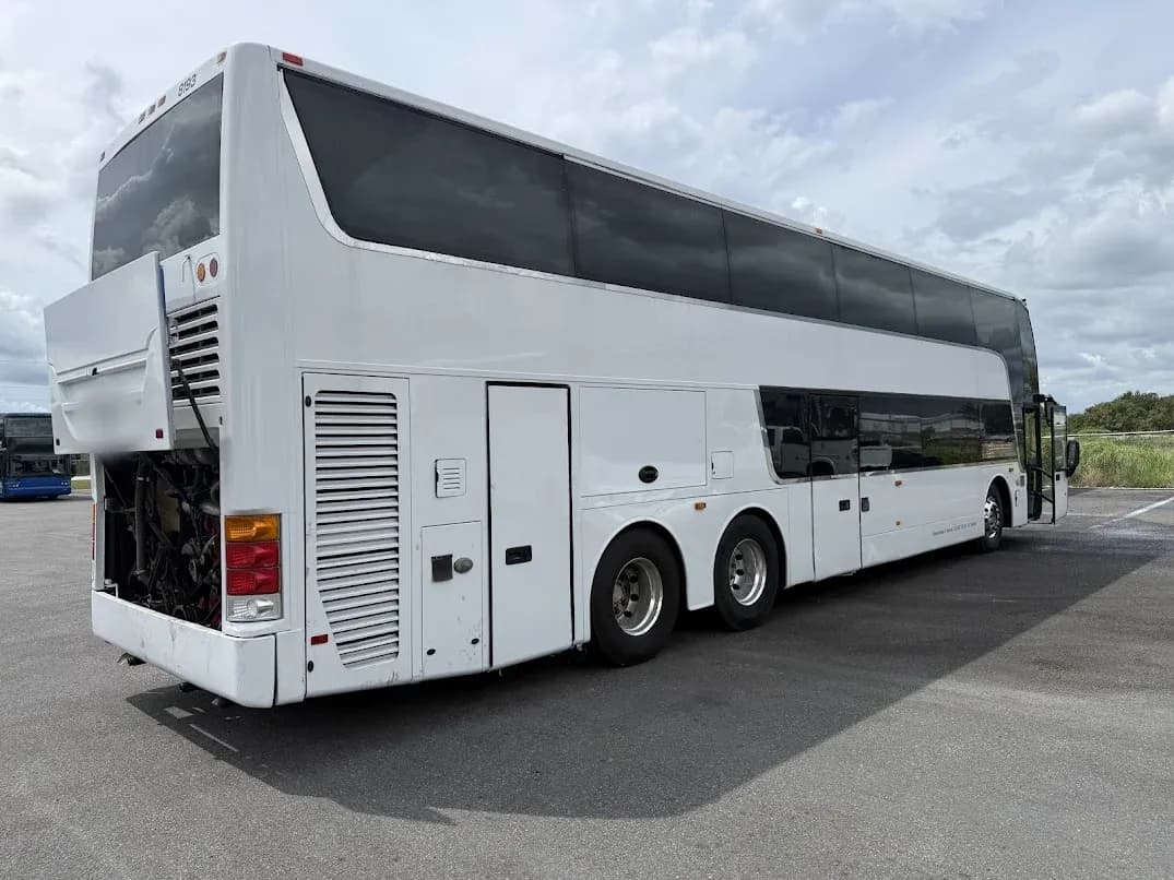 2014 VanHool TD925 Double Decker - Image 14