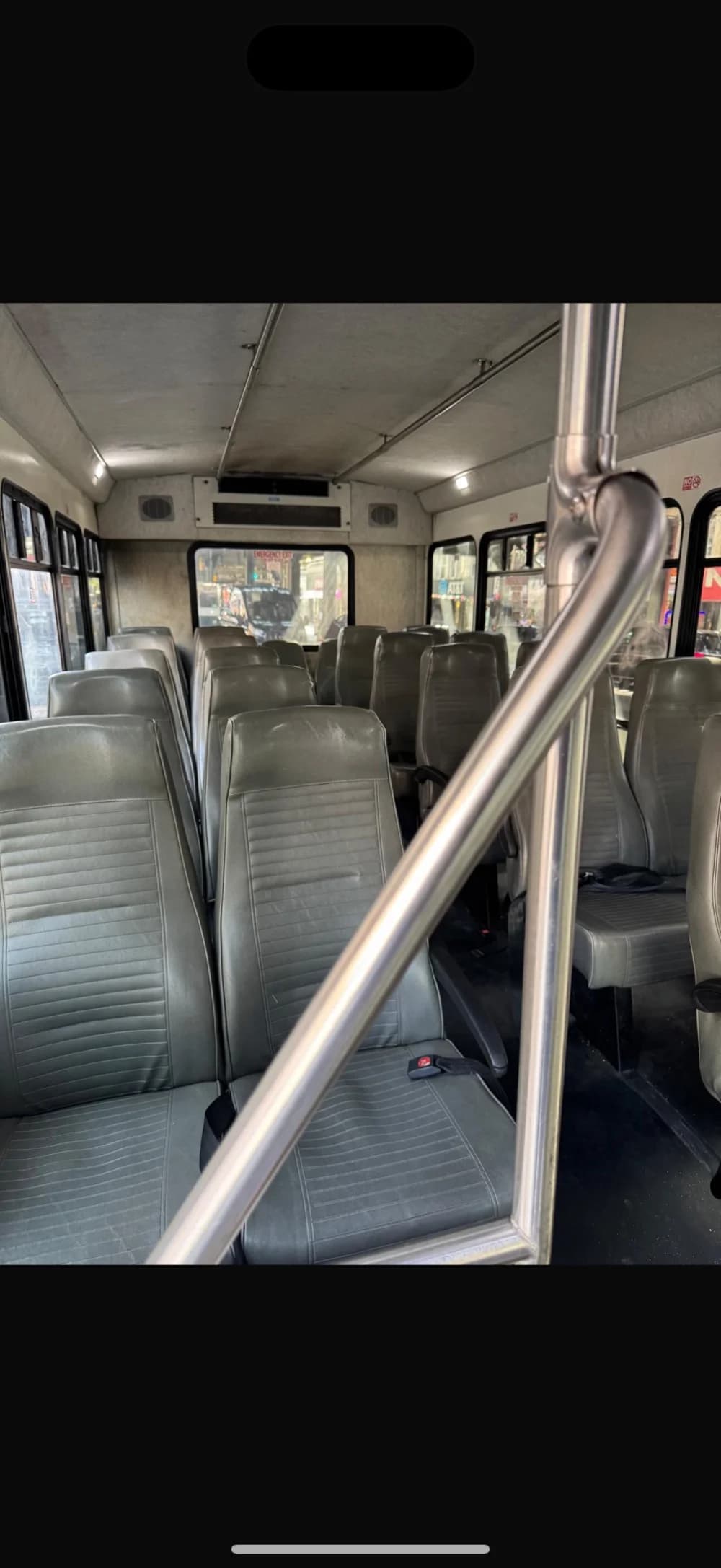2019 Ford Starcraft f 450 - Image 7