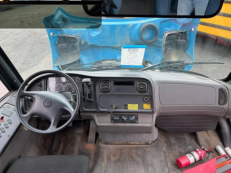 2012 Freightliner B2 Activity Bus - Image 19