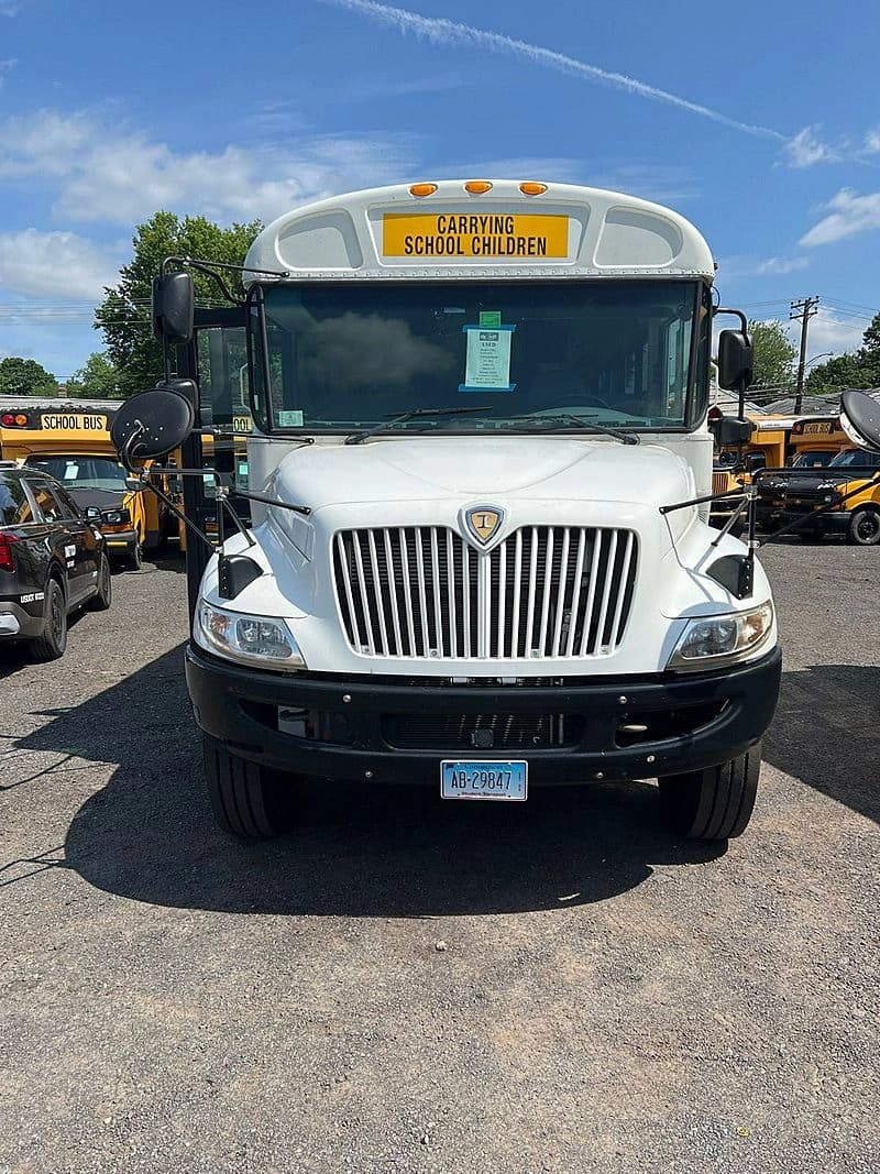 2019 IC Bus PB105 School Bus - Image 2