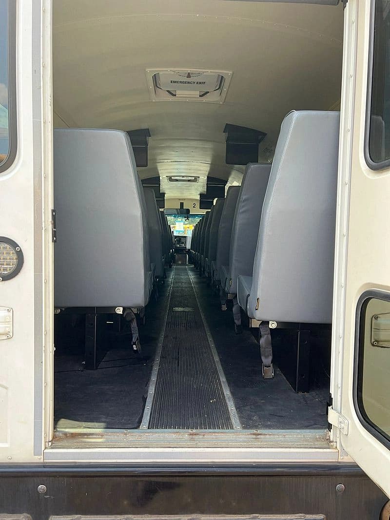 2019 IC Bus PB105 School Bus - Image 5